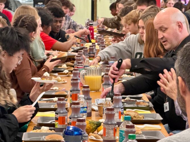 Thankful: Washington County Career Center serves students annual holiday meal